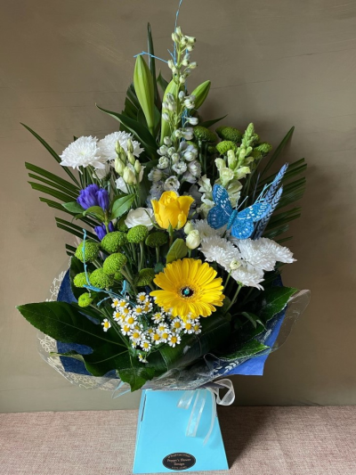 It's a Boy! - A beautiful flower arrangement to celebrate the birth of a baby boy!
Poppy's Flower Design Leyland Florist - It's a Boy!
Preston Chorley Bamber Bridge floral
