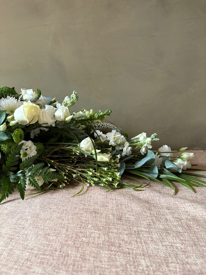 Double Ended Casket Spray Neutral