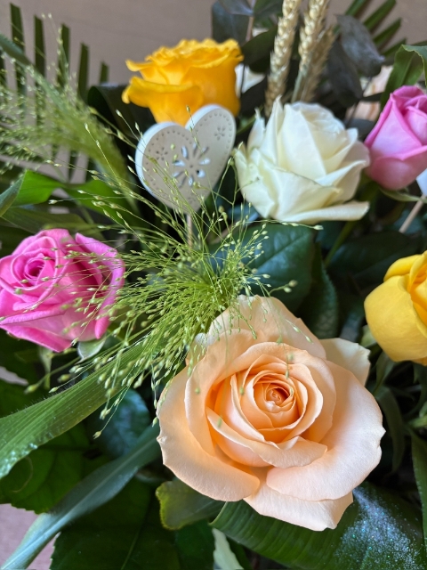 Mixed Rose Bouquet